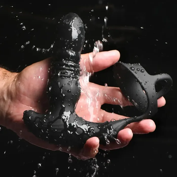Couples Thunderplugs Thrusting Vibrator With Cock And Ball Ring And Remote