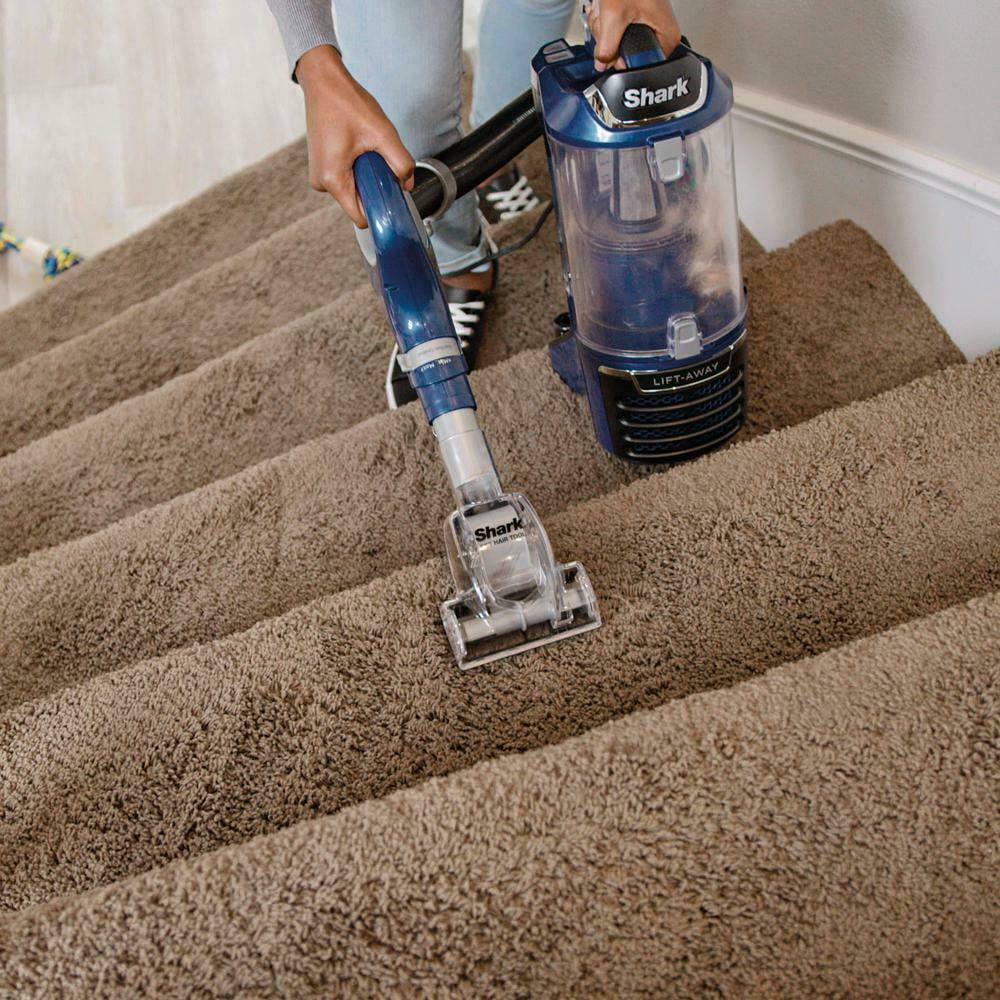 Rotator Lift-Away Vacuum Cleaner E931183
