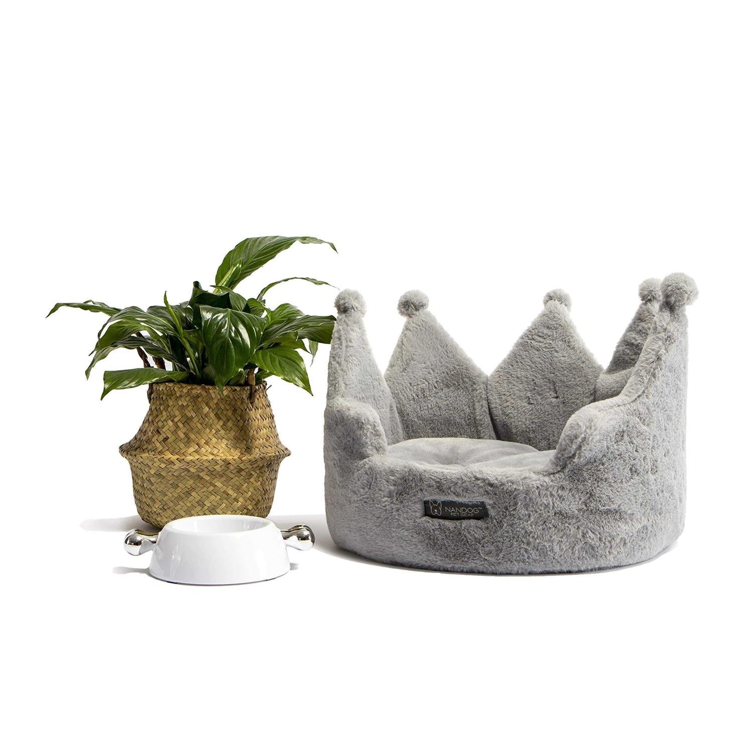 Crown Dog Cat Bed X5707
