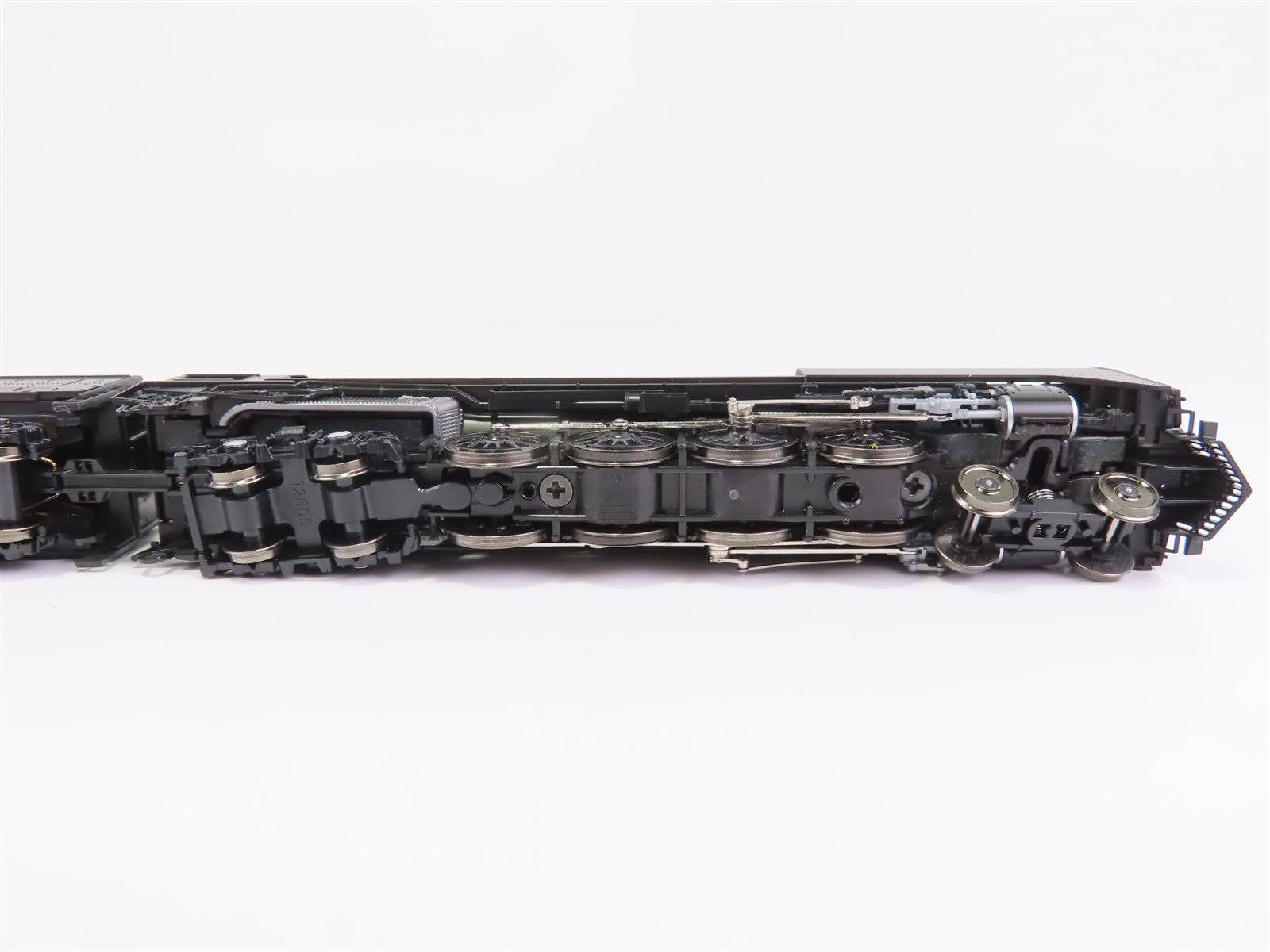 N-Scale 4-8-4 FEF-3 Freight O411230