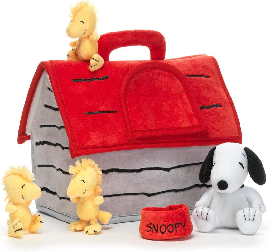 Classic Snoopy Interactive Plush Doghouse with 5 Stuffed Animal Toys U385