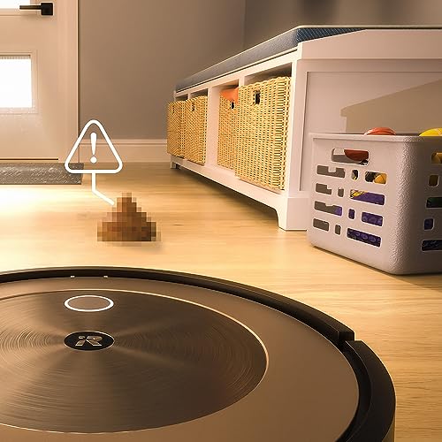 Self-Emptying Robot Vacuum Unit O81732