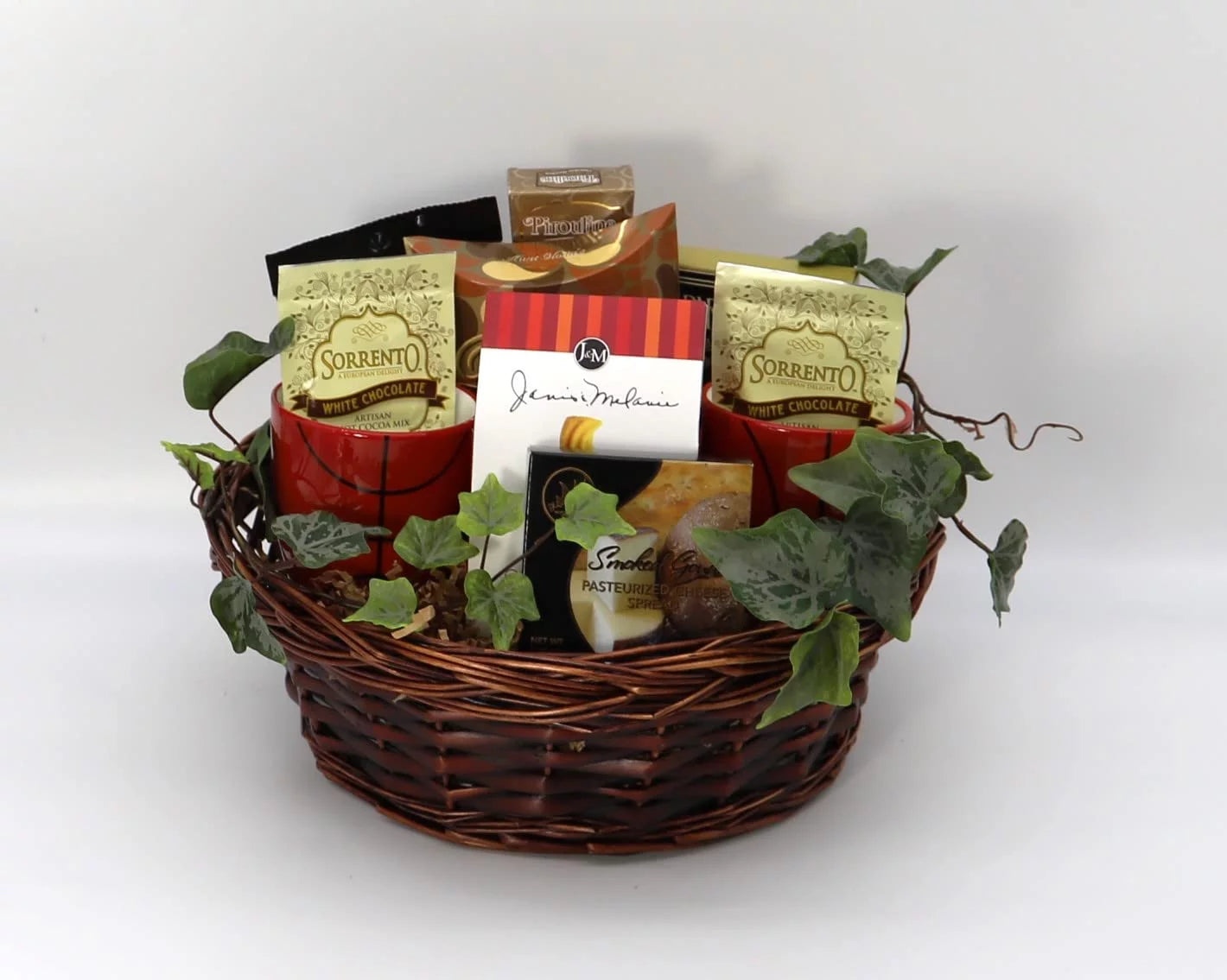 Basketball Themed Gift Basket, 1 Count T642