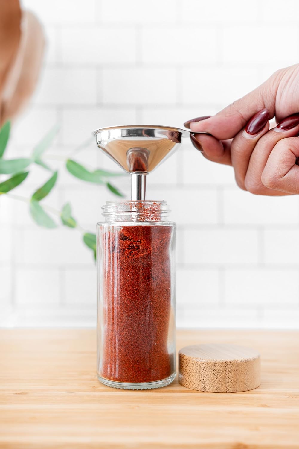 24 Glass Spice Jars with Bamboo Lids and Labels B84184