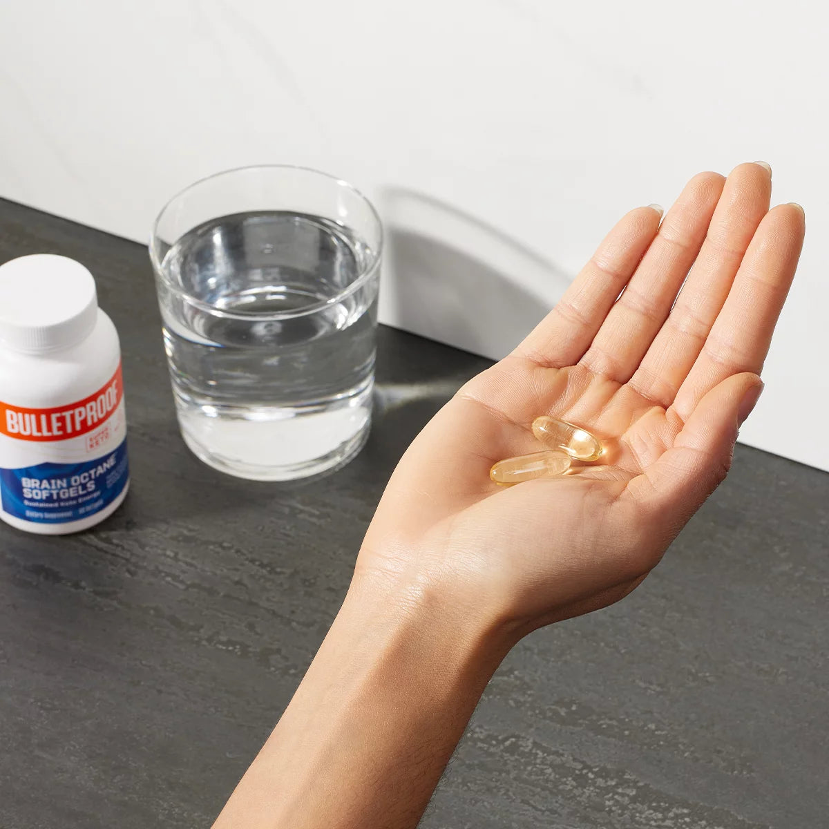 60 Softgels C8 MCT Oil from Non-GMO Coconuts E63611