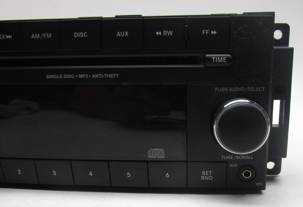 Pre-Owned 2016 Dodge Caravan Radio L239