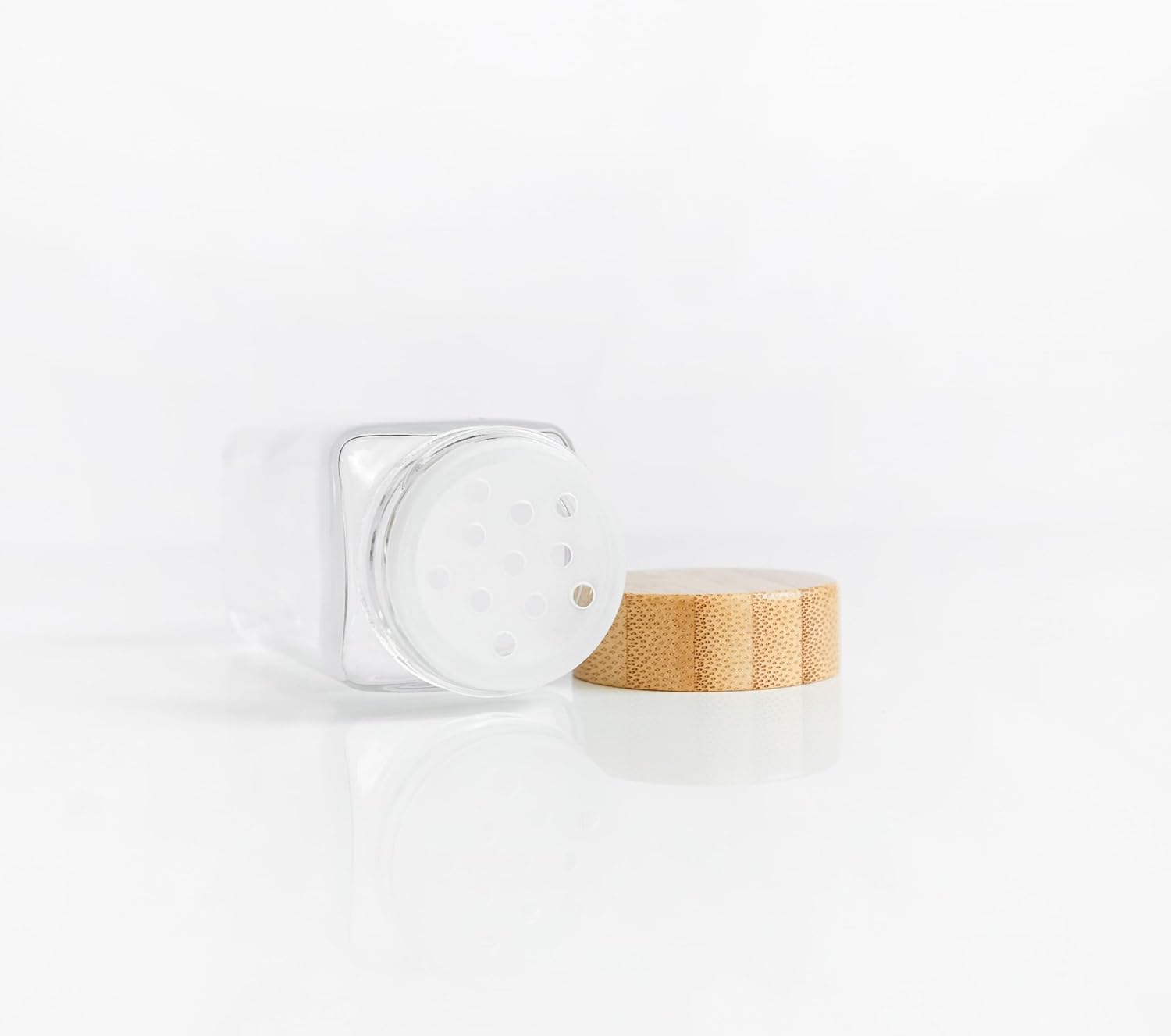 24 Glass Spice Jars with Bamboo Lids and Labels B84184
