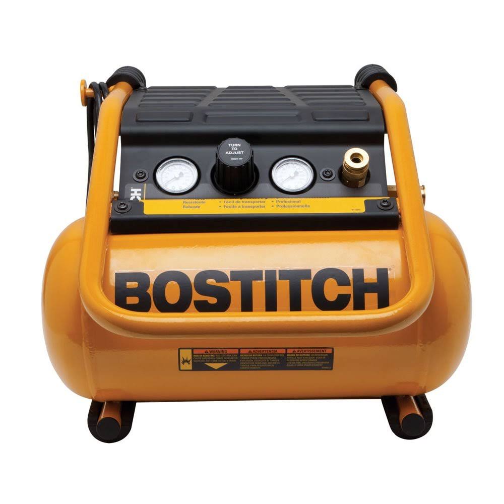 Oil-Free Suitcase Style Air Compressor - 2.5 Gallon - 150 psi X920586