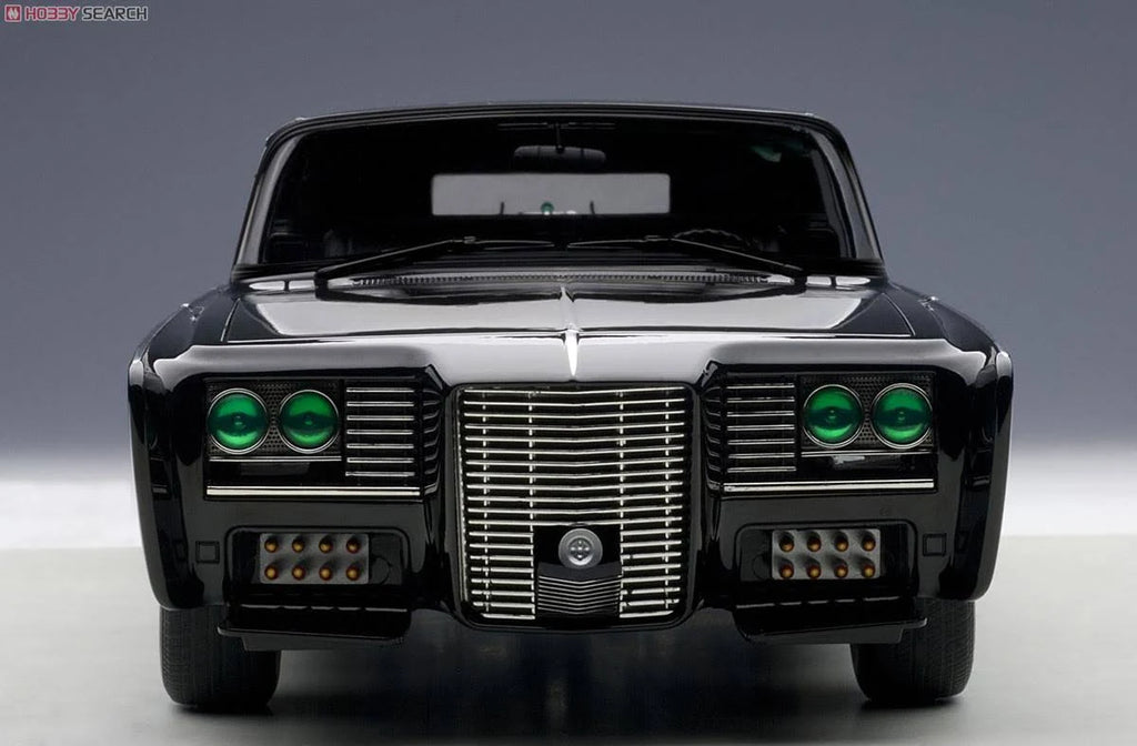 Black 1/18 Diecast Model Car R9135