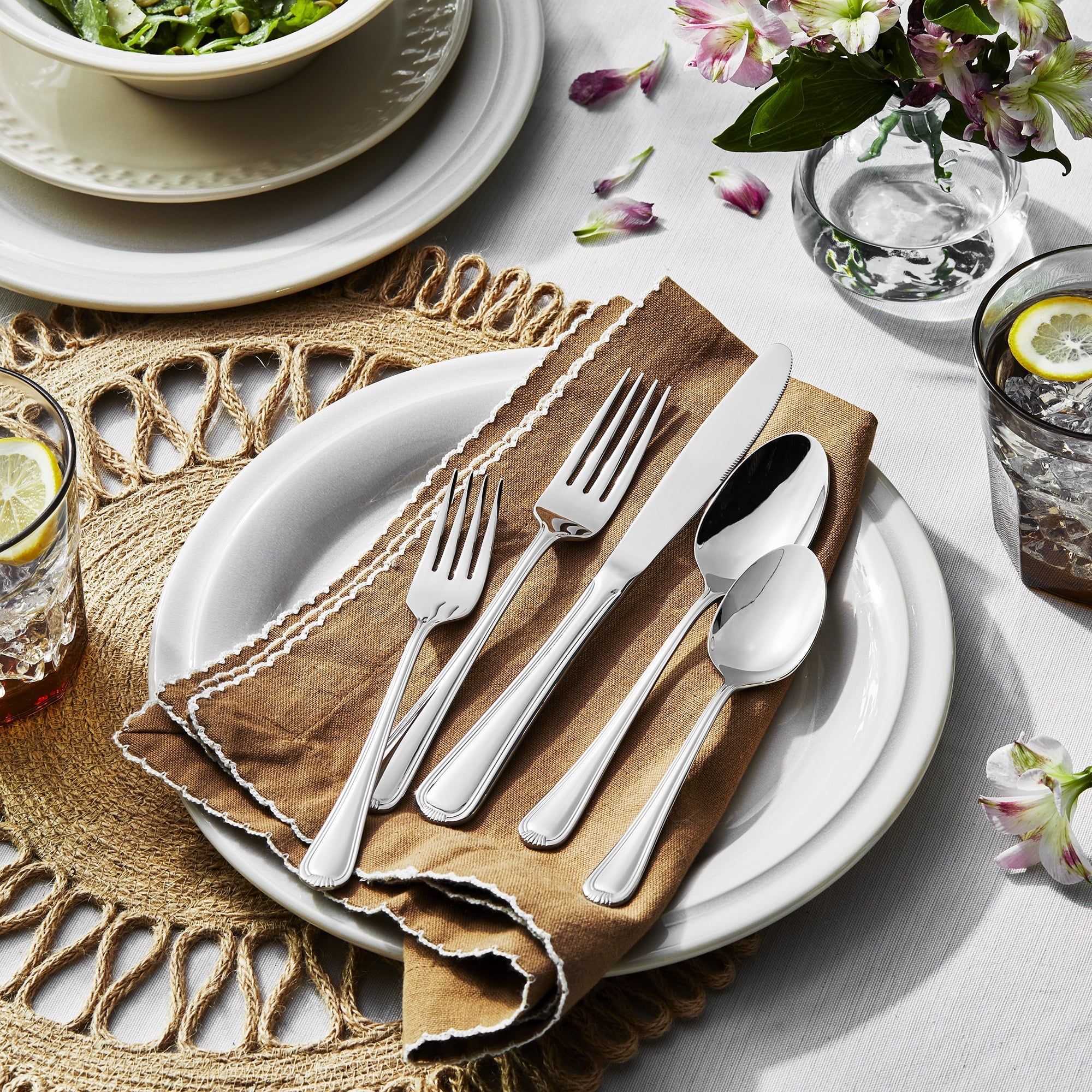 20-Piece Silver Flatware Set S869618