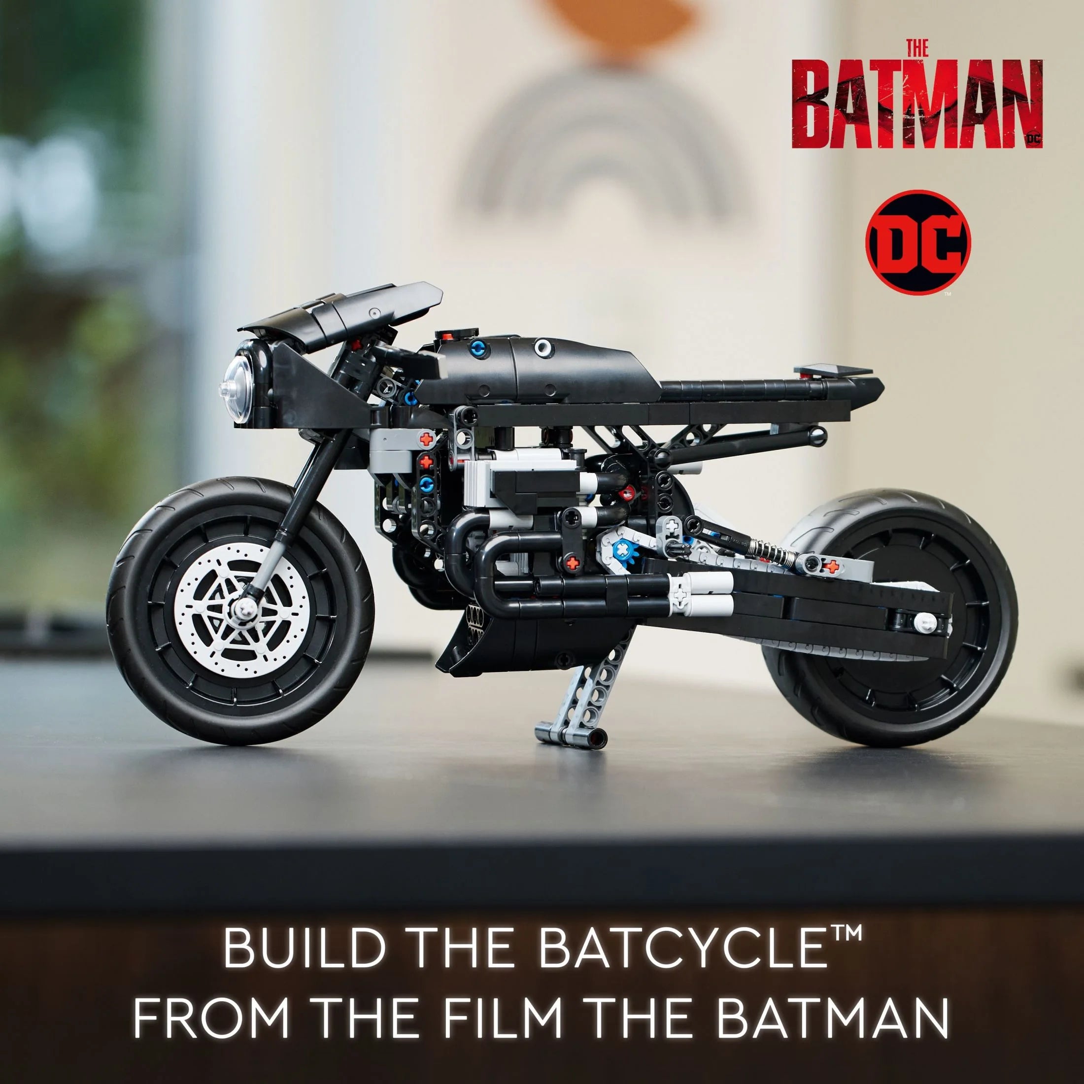 LEGO Technic Batcycle Building Kit R702261