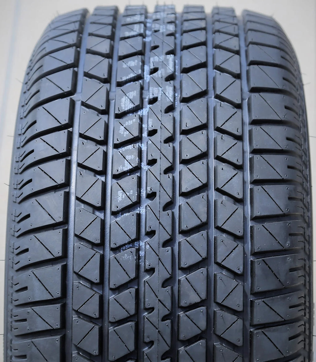 All Season P225/70R15 Passenger Tire J827