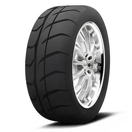 275/40ZR17 Black Tire N621918