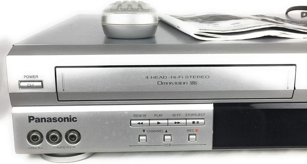 Double Feature DVD/VCR Combination Deck L784523