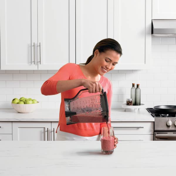 1000-Watt Blender J836
