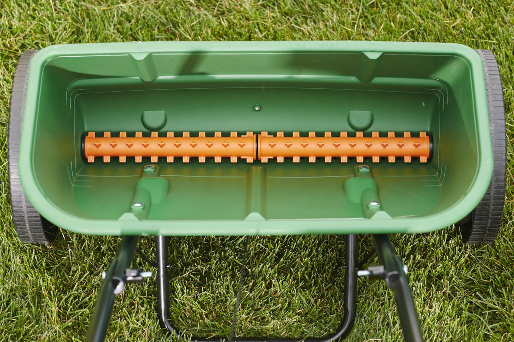Classic Drop Spreader F4816