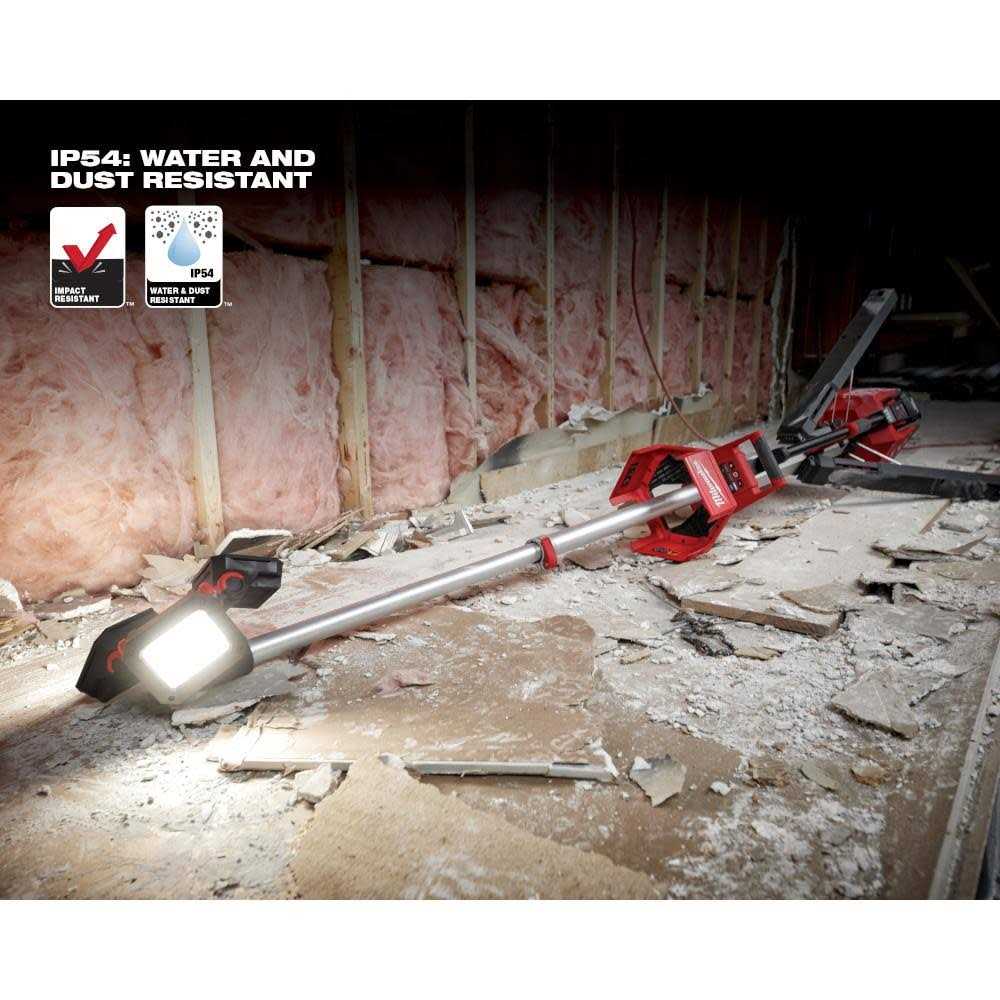 M18 Rocket Tower Light/Charger Y68777
