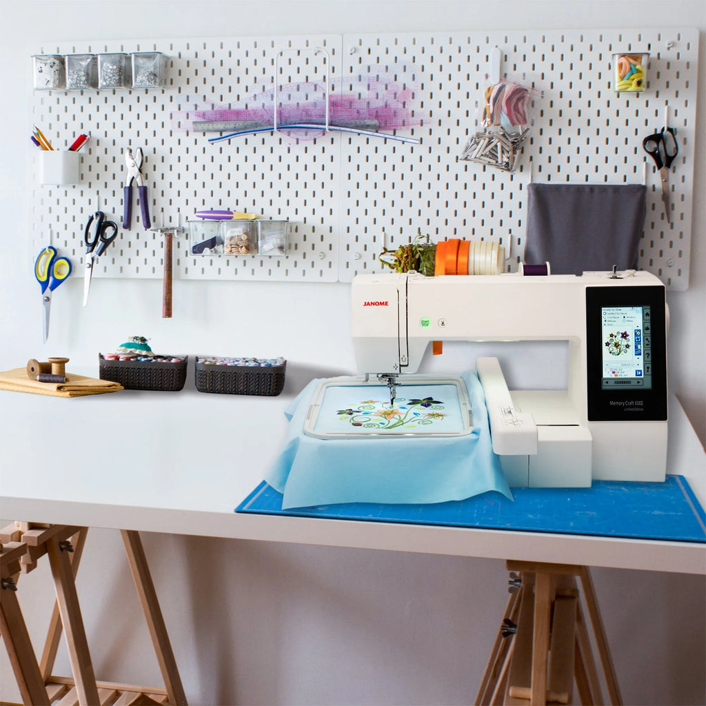 Computerized Embroidery Machine with Hat Hoop Bundle C3024