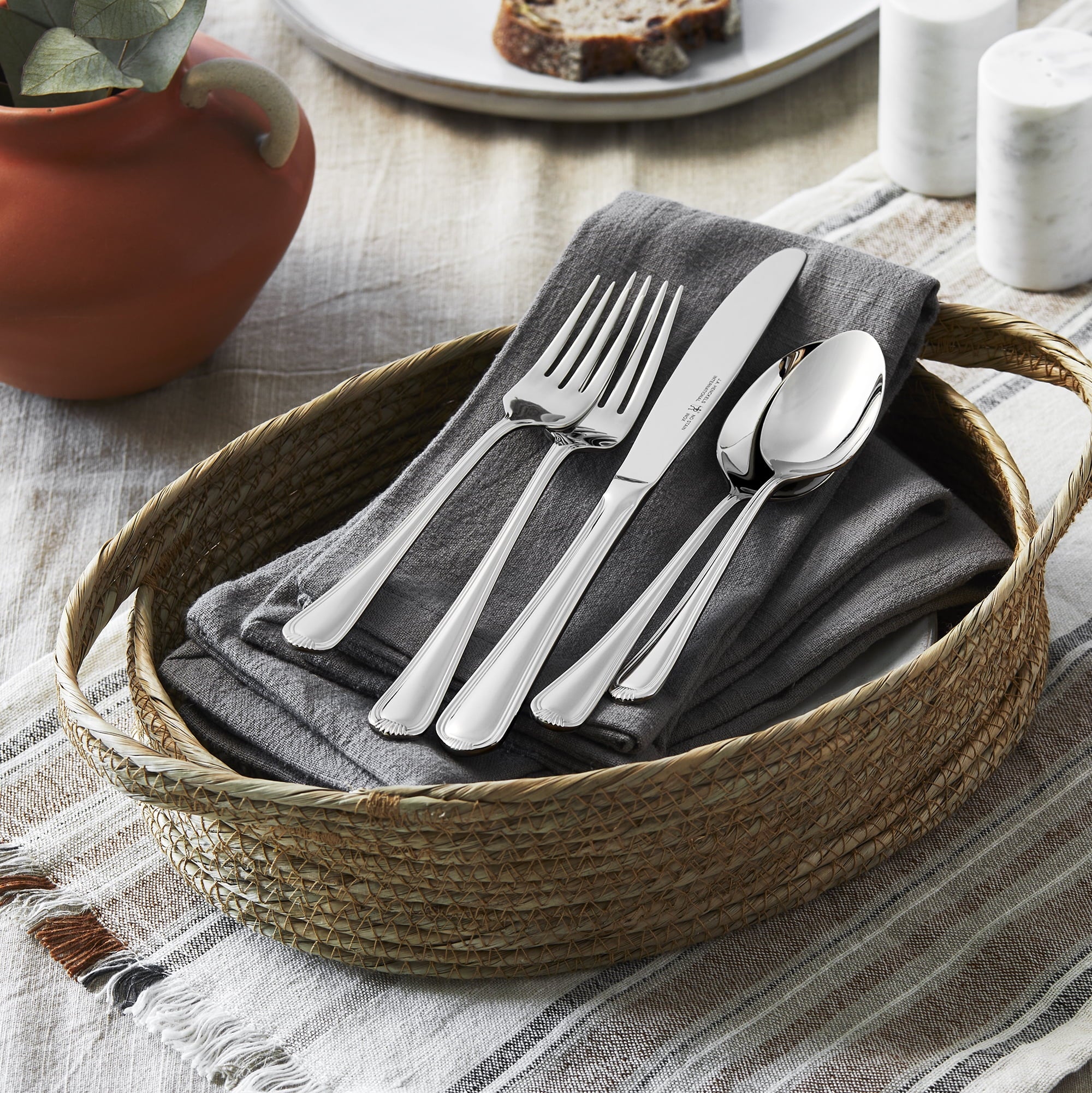 20-Piece Silver Flatware Set S869618