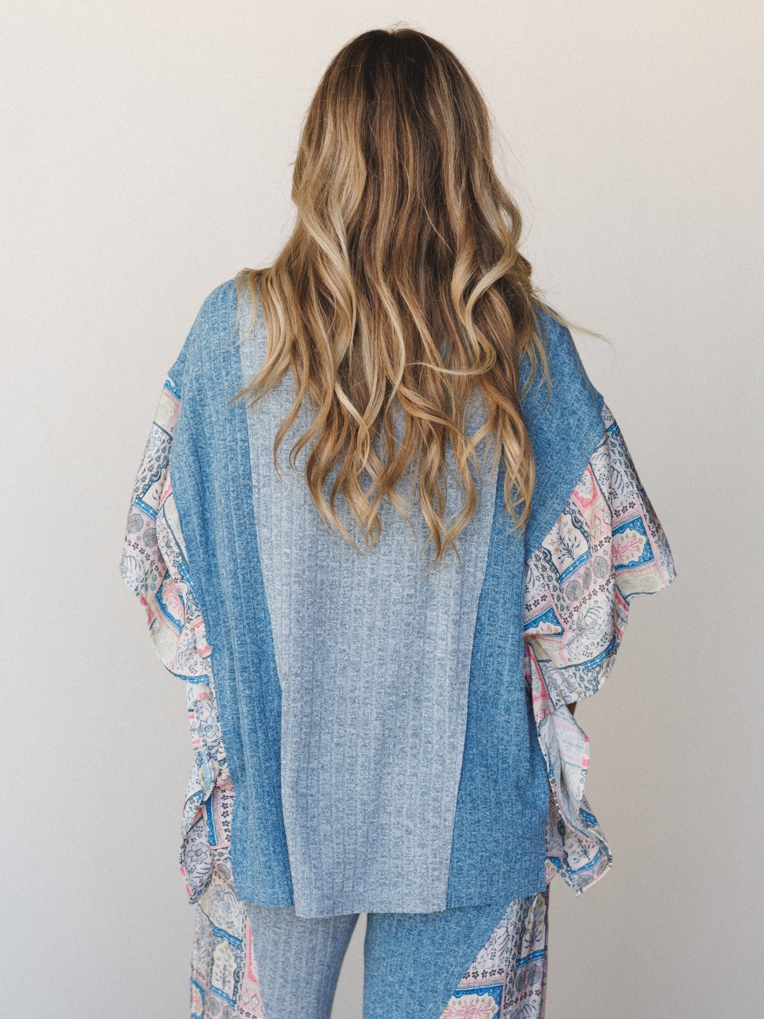 Daisy Dreaming Tee - Blue Multi