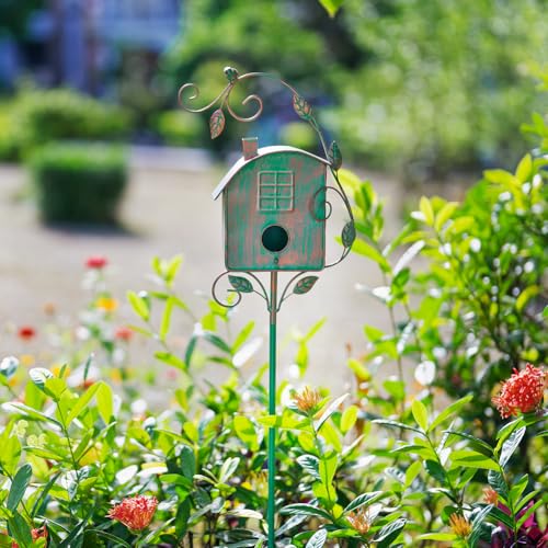 Metal Bird House with Pole S810510