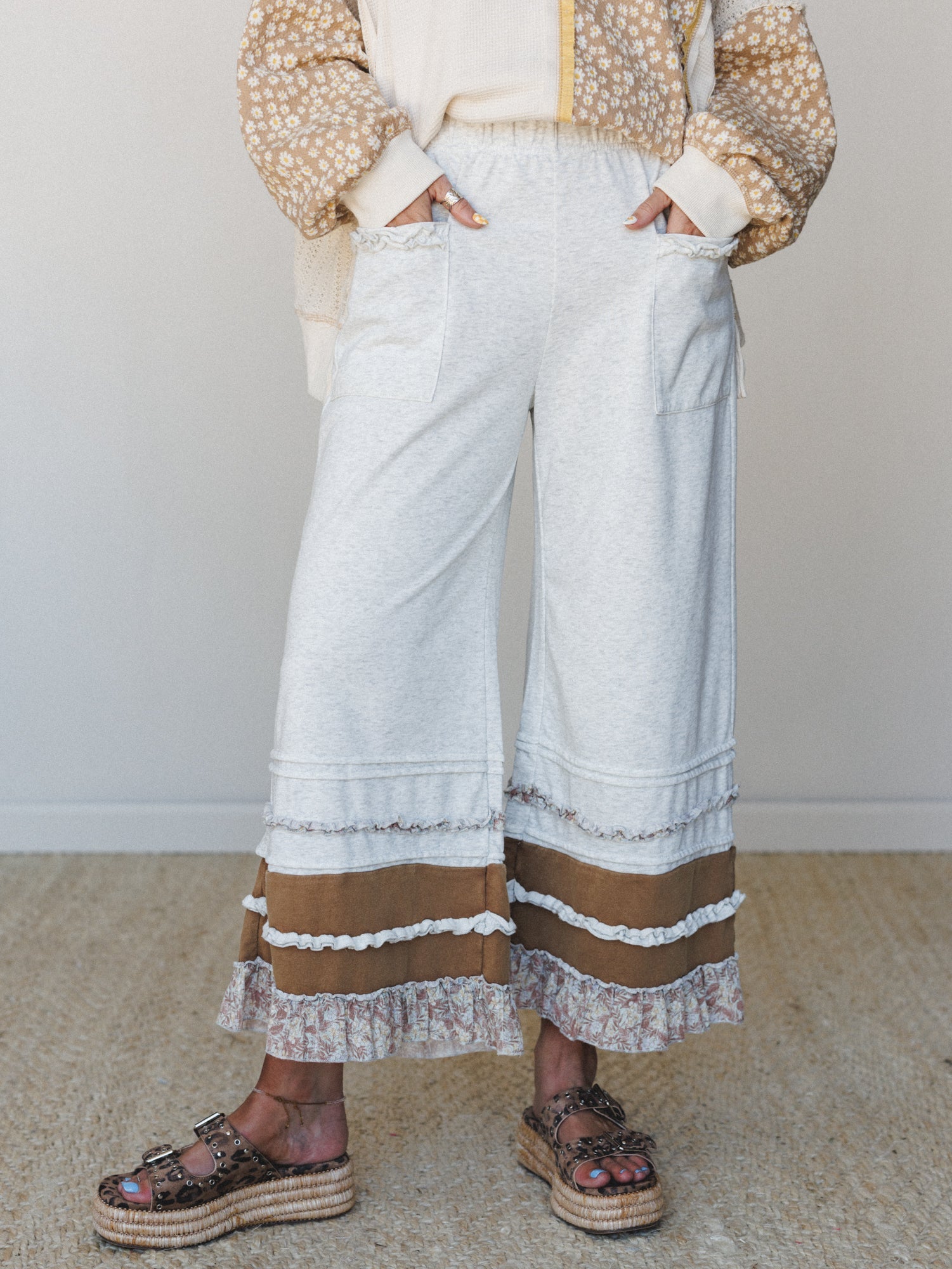 Bloomfolk Pants - Light Gray