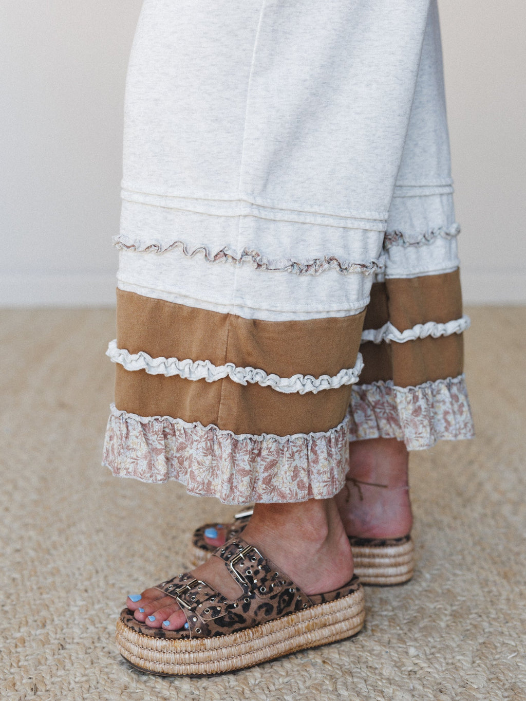 Bloomfolk Pants - Light Gray
