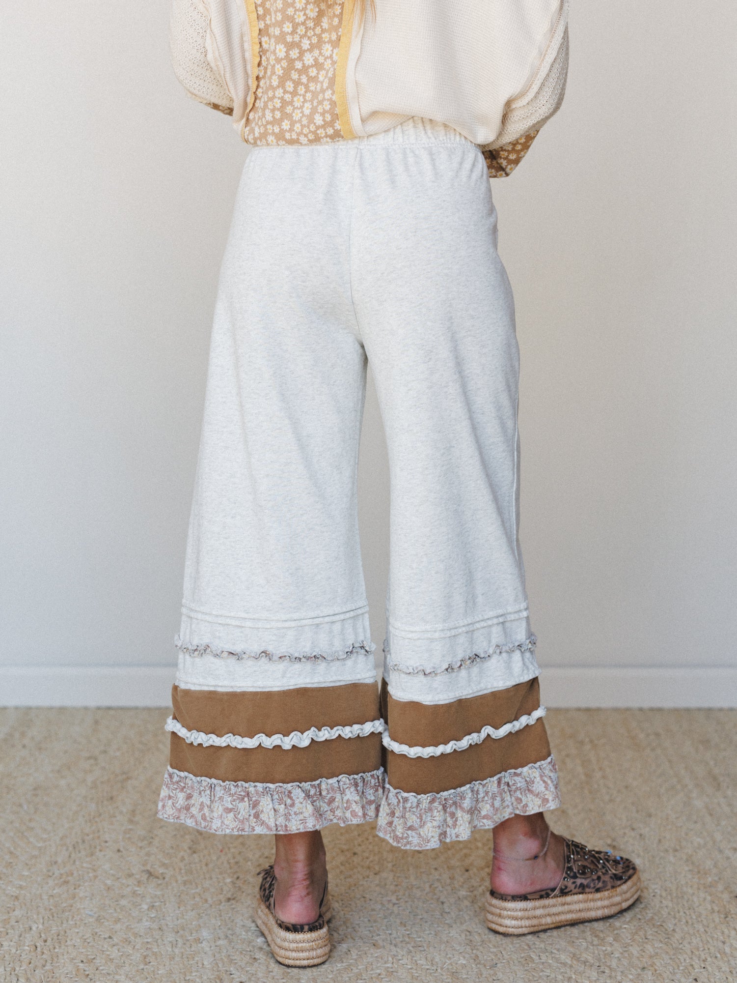 Bloomfolk Pants - Light Gray