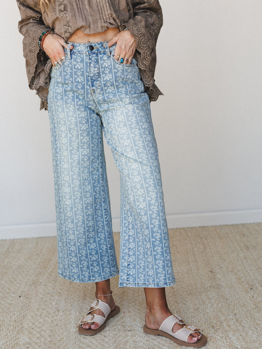 Amber Field Jeans - Washed Denim