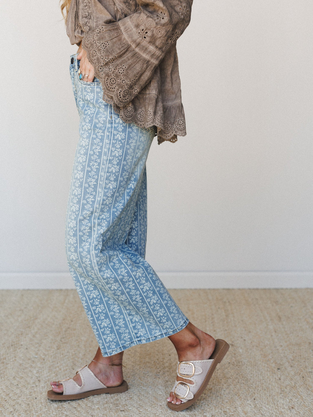 Amber Field Jeans - Washed Denim