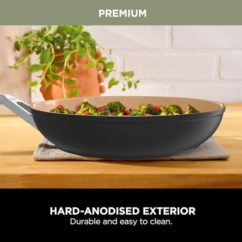 24cm Ceramic Non-Stick Frying Pan with Stainless Steel Handle Q150