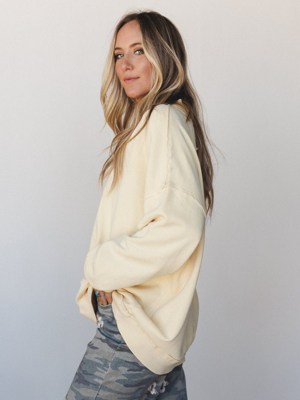 Ocean Bloom Sweater - Butter Yellow