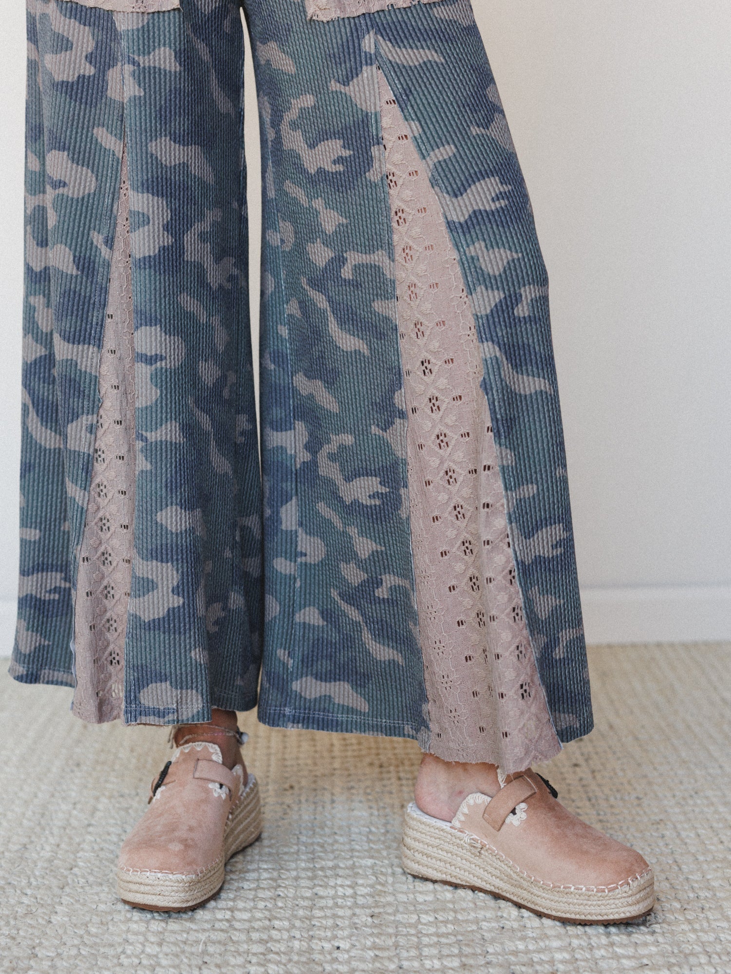 The Nest Let's Party Wide Leg Pants - Army