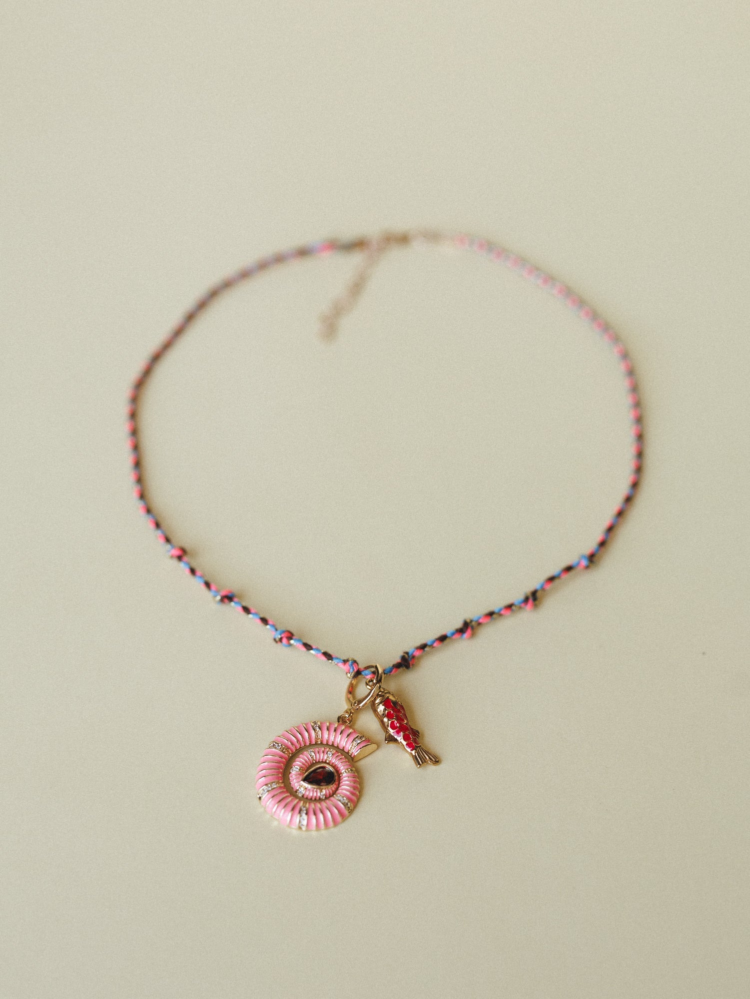 Serene Shell Necklace - Pink